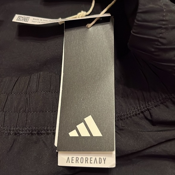 NWT adidas Women's Pacer 3-stripes Woven Shorts  2XL - Picture 9 of 10